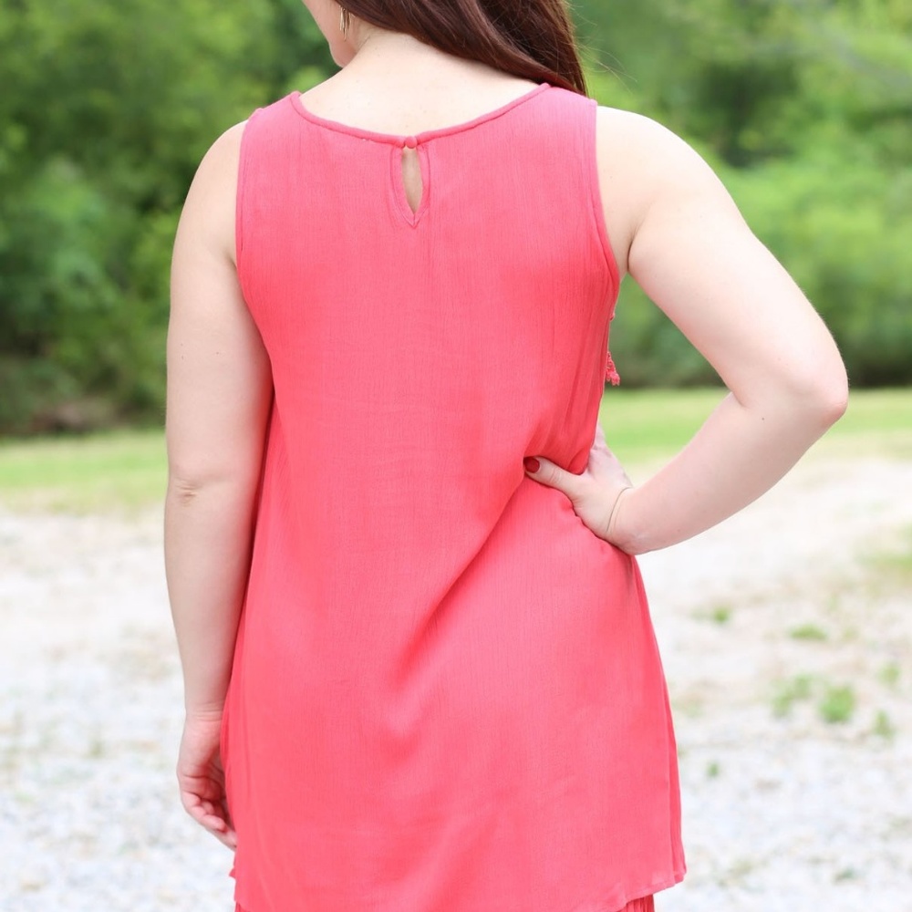 Sleeveless dress - NWOT - Picture 2 of 2